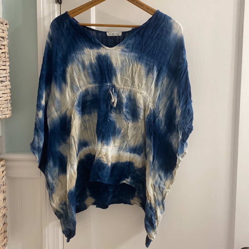 loose tie dye shirt